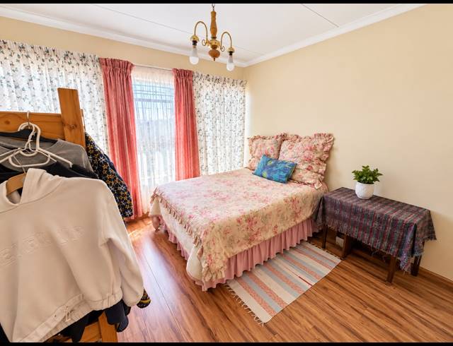 4 BEDROOM HOUSE FOR SALE IN REYNO RIDGE